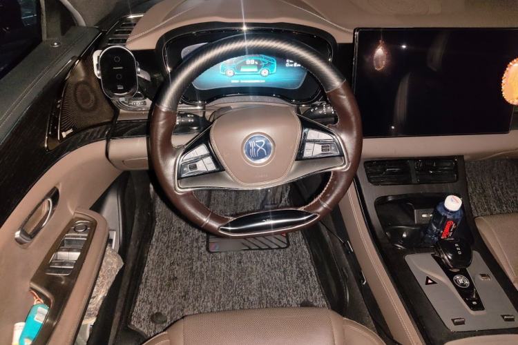 Used BYD Han 2020 EV Four-Wheel Drive High-Performance Flagship Model Steering Wheel