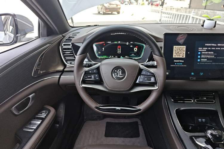 Used BYD Han 2020 DM Four-Wheel Drive Performance Edition Prestige Model Steering Wheel