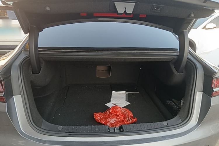 Used BYD Han 2020 EV Long-Range Luxury Model Trunk