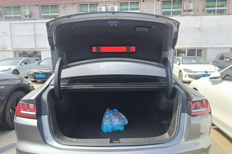 Used BYD Han 2020 EV Long-Range Deluxe Model Trunk