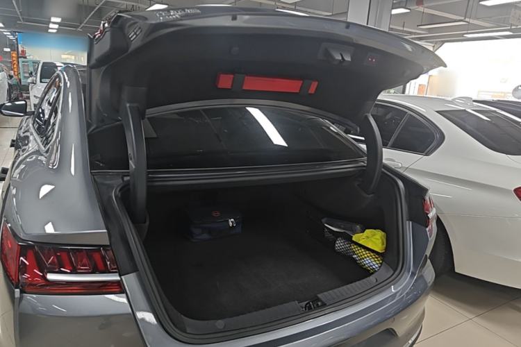 Used BYD Han 2020 DM Four-Wheel Drive Performance Edition Prestige Model Trunk