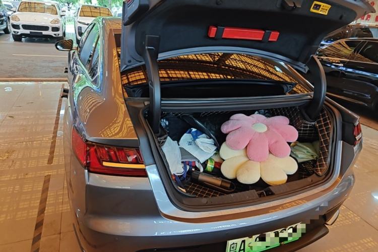Used BYD Han 2020 EV Long-Range Deluxe Model Trunk