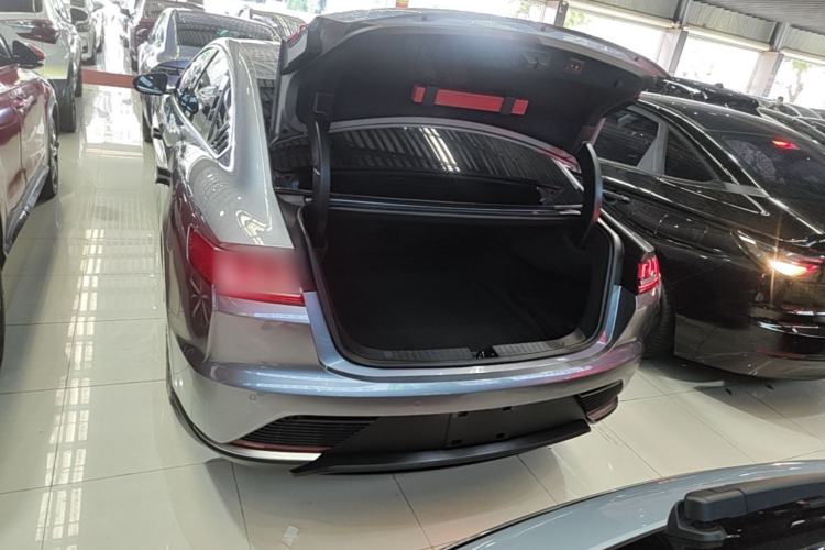 Used BYD Han 2020 EV Long-Range Deluxe Model Trunk