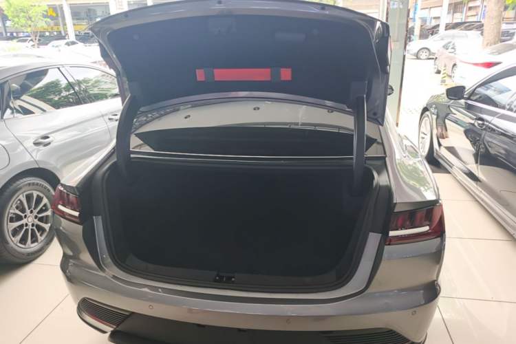 Used BYD Han 2020 EV Four-Wheel Drive High-Performance Flagship Model Trunk