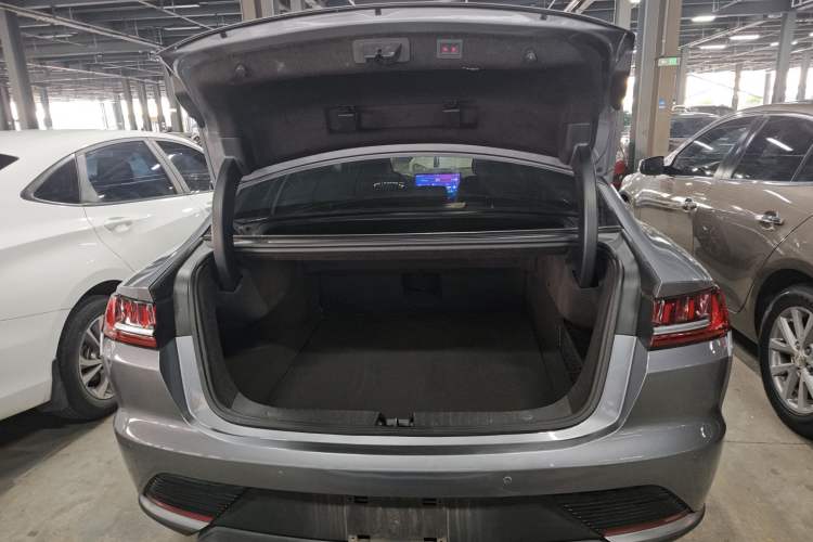 Used BYD Han 2020 EV Four-Wheel Drive High-Performance Flagship Model Trunk