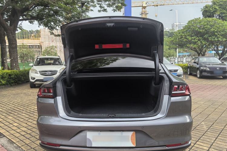 Used BYD Han 2020 DM Four-Wheel Drive Performance Edition Luxury Model Trunk