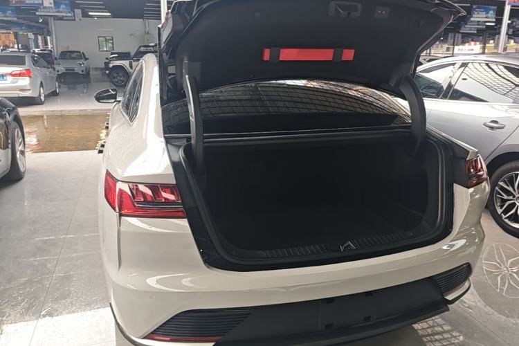 Used BYD Han 2020 EV Long-Range Deluxe Model Trunk