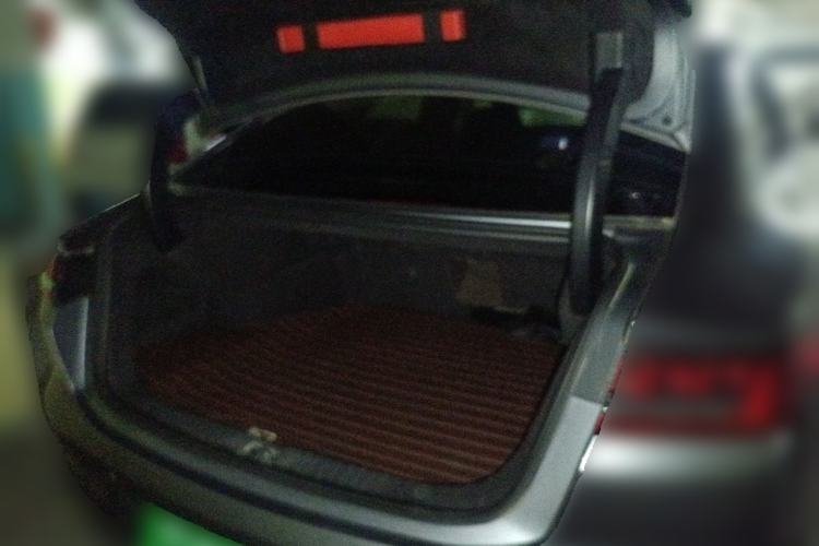 Used BYD Han 2020 DM Four-Wheel Drive Performance Edition Prestige Model Trunk
