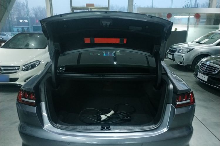 Used BYD Han 2020 DM Four-Wheel Drive Performance Edition Luxury Model Trunk