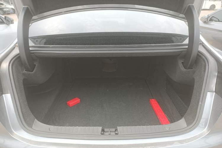 Used BYD Han 2020 EV Long-Range Luxury Model Trunk