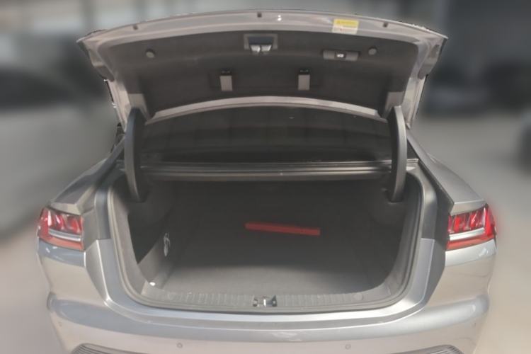 Used BYD Han 2020 EV Long-Range Luxury Model Trunk