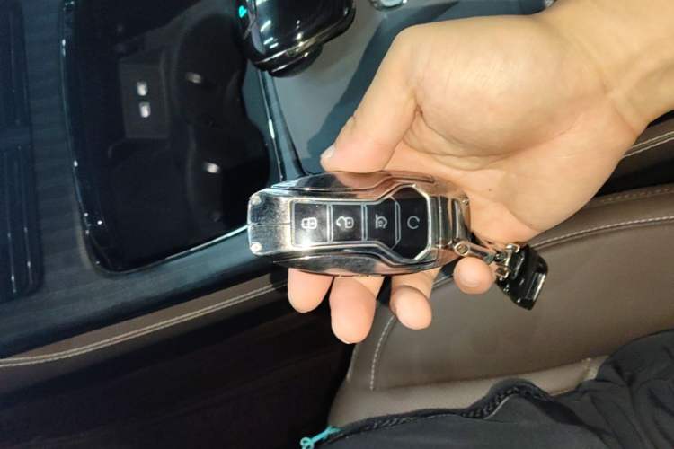 Used BYD Han 2020 EV Long-Range Luxury Model Vehicle Key