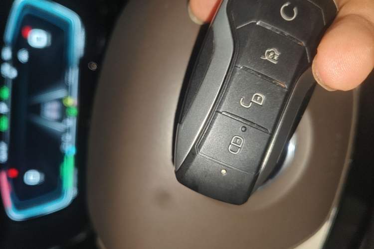 Used BYD Han 2020 DM Four-Wheel Drive Performance Edition Prestige Model Vehicle Key