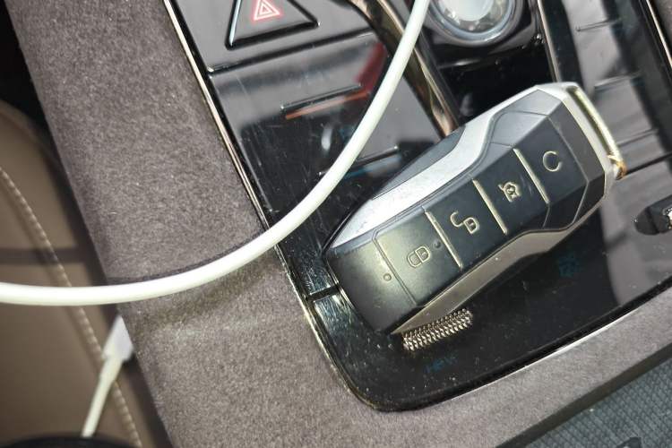 Used BYD Han 2020 DM Four-Wheel Drive Performance Edition Luxury Model Vehicle Key