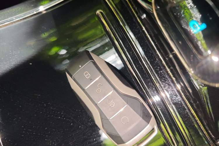 Used BYD Han 2020 EV Long-Range Luxury Model Vehicle Key