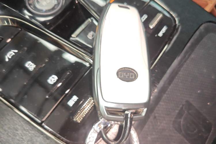Used BYD Han 2020 EV Long-Range Luxury Model Vehicle Key