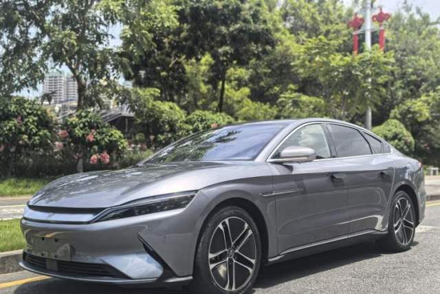 Ojetý BYD Han 2020 EV Long-Range Deluxe Model