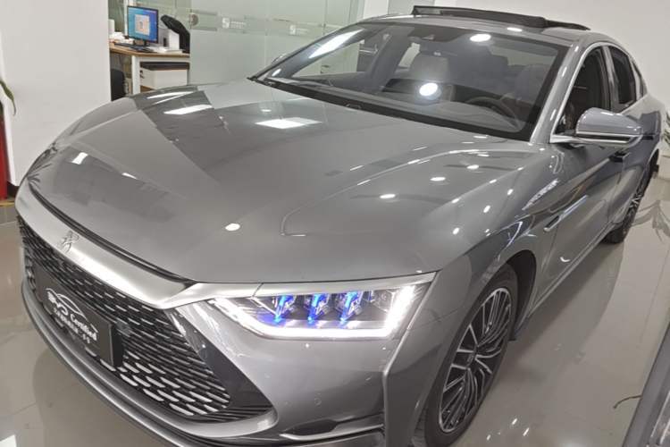 Used BYD Han 2020 DM Four-Wheel Drive Performance Edition Prestige Model Guazi used car, China used car export, Used car for sale, Used BYD cars, Cheapest cars for sale