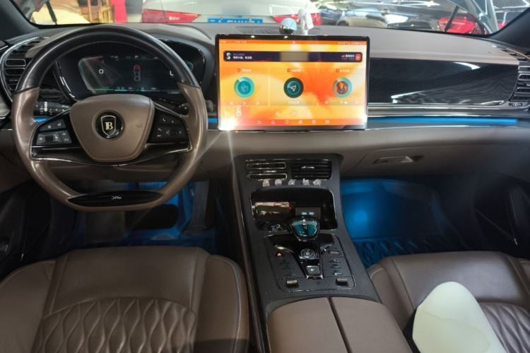 Used BYD Han 2020 DM Four-Wheel Drive Performance Edition Prestige Model Center Console