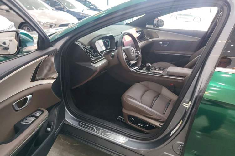 Used BYD Han 2020 EV Long-Range Luxury Model Driver Seat