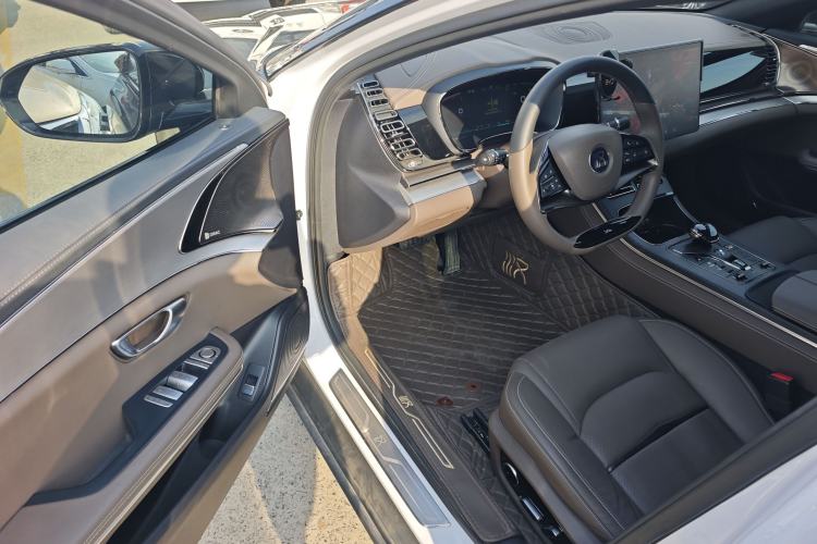 Used BYD Han 2020 DM Four-Wheel Drive Performance Edition Luxury Model Driver Seat