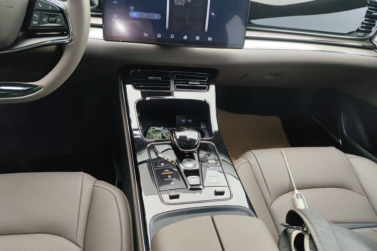 Used BYD Han 2020 DM Four-Wheel Drive Performance Edition Luxury Model Gear Lever