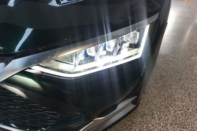 Used BYD Han 2020 DM Four-Wheel Drive Performance Edition Prestige Model Left Front Headlight