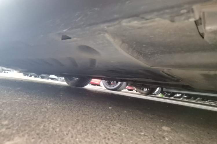 Used BYD Han 2020 DM Four-Wheel Drive Performance Edition Prestige Model Left Side Sill