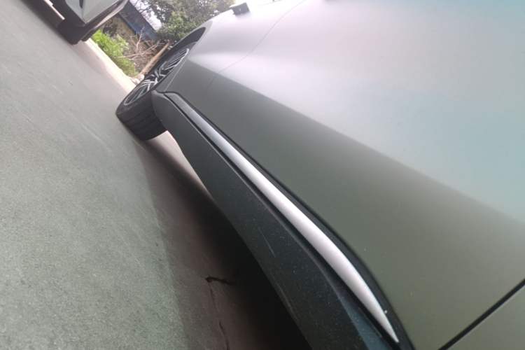 Used BYD Han 2020 DM Four-Wheel Drive Performance Edition Luxury Model Right Side Sill