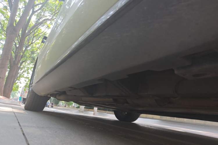 Used BYD Han 2020 DM Four-Wheel Drive Performance Edition Luxury Model Right Side Sill