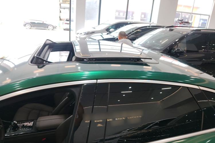 Used BYD Han 2020 EV Long-Range Luxury Model Roof