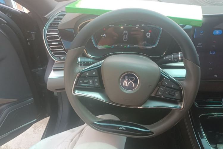 Used BYD Han 2020 DM Four-Wheel Drive Performance Edition Luxury Model Steering Wheel