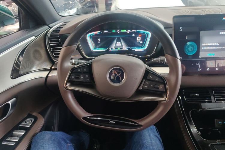 Used BYD Han 2020 EV Long-Range Luxury Model Steering Wheel