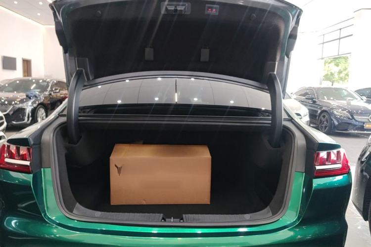 Used BYD Han 2020 EV Long-Range Luxury Model Trunk