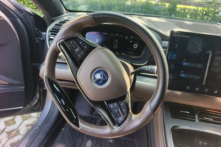 Used BYD Han 2020 DM Four-Wheel Drive Performance Edition Prestige Model Steering Wheel