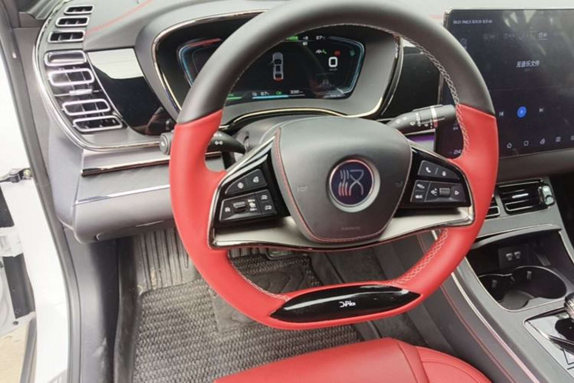 Used BYD Han 2020 EV Four-Wheel Drive High-Performance Flagship Model Steering Wheel