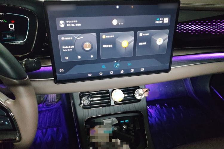 Used BYD Han 2020 EV Long-Range Deluxe Model Audio And AC Panel
