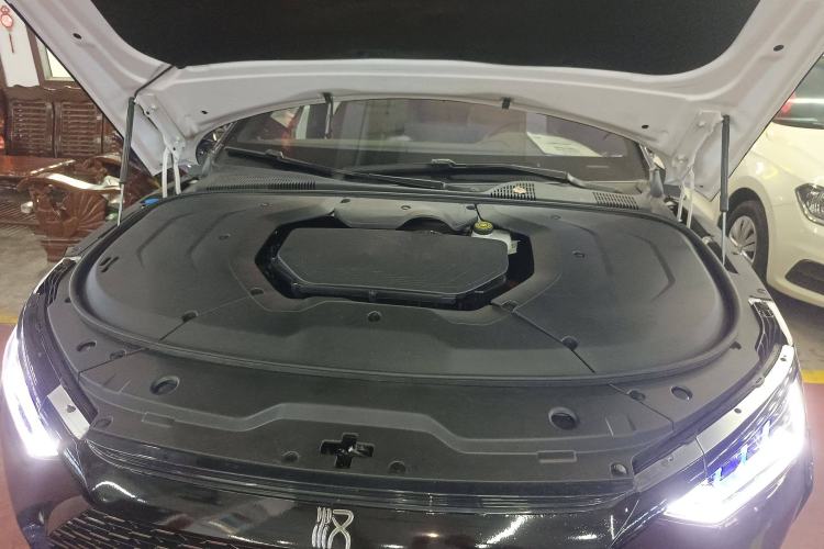 Used BYD Han 2020 DM Four-Wheel Drive Performance Edition Prestige Model Engine Bay