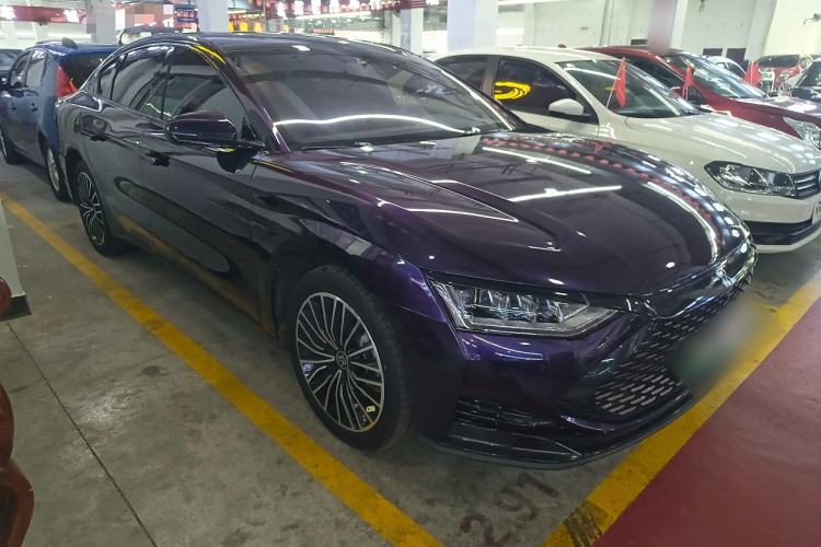 Used BYD Han 2020 DM Four-Wheel Drive Performance Edition Prestige Model Front Right 45 Deg