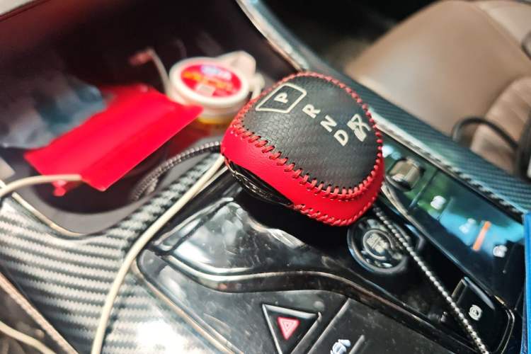 Used BYD Han 2020 DM Four-Wheel Drive Performance Edition Prestige Model Gear Lever