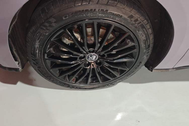 Used BYD Han 2020 DM Four-Wheel Drive Performance Edition Luxury Model Left Front Wheel Hub