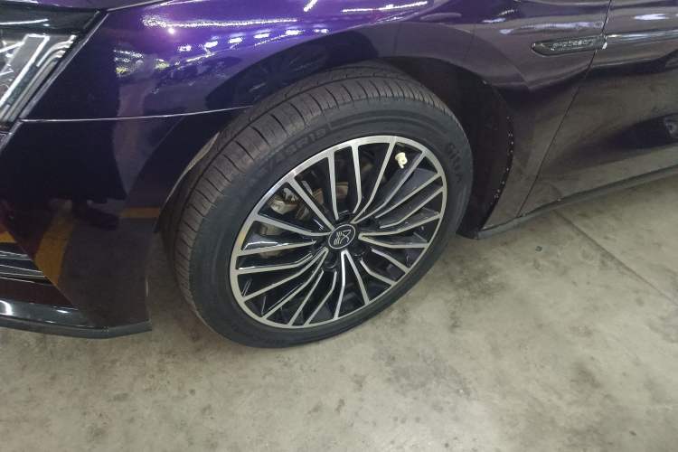 Used BYD Han 2020 DM Four-Wheel Drive Performance Edition Prestige Model Left Front Wheel Hub