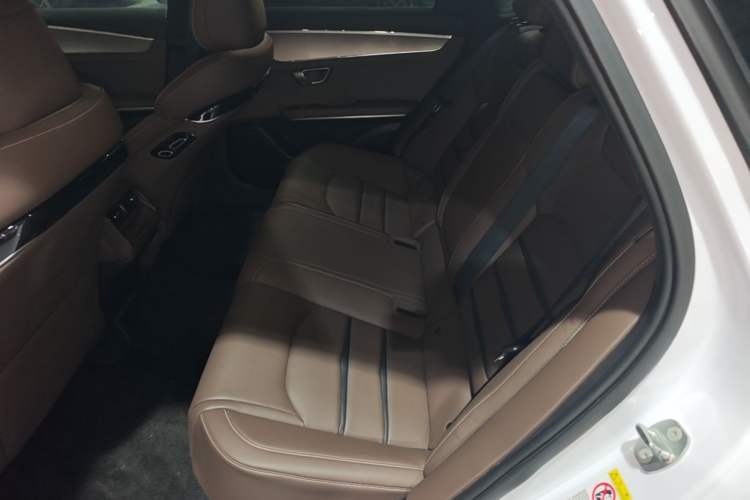 Used BYD Han 2020 DM Four-Wheel Drive Performance Edition Luxury Model Left Rear Seat