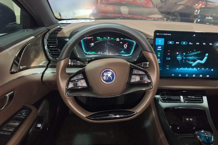 Used BYD Han 2020 DM Four-Wheel Drive Performance Edition Luxury Model Steering Wheel