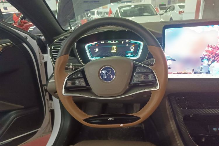 Used BYD Han 2020 DM Four-Wheel Drive Performance Edition Prestige Model Steering Wheel