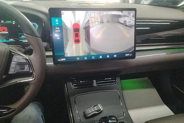 Used BYD Han 2020 EV Long-Range Deluxe Model Audio And AC Panel