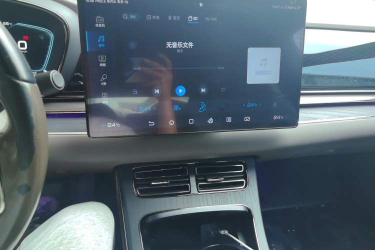Used BYD Han 2020 DM Four-Wheel Drive Performance Edition Prestige Model Audio And AC Panel