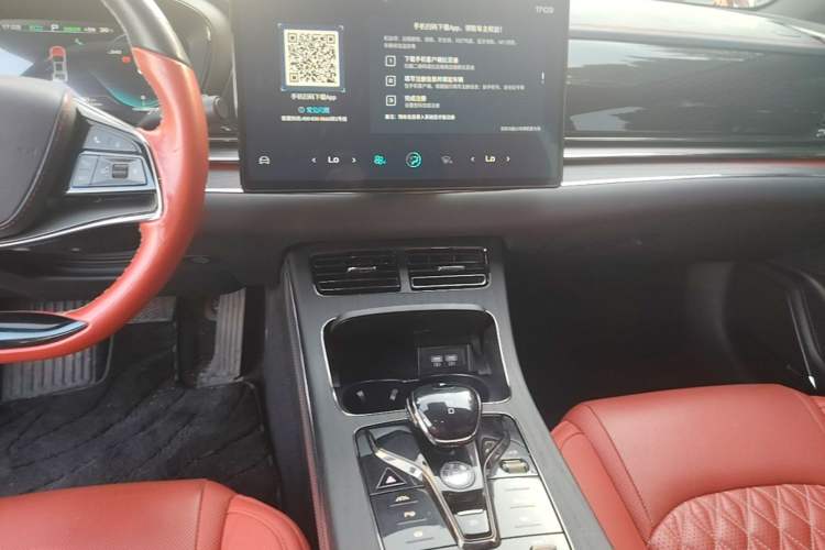 Used BYD Han 2020 EV Four-Wheel Drive High-Performance Flagship Model Audio And AC Panel