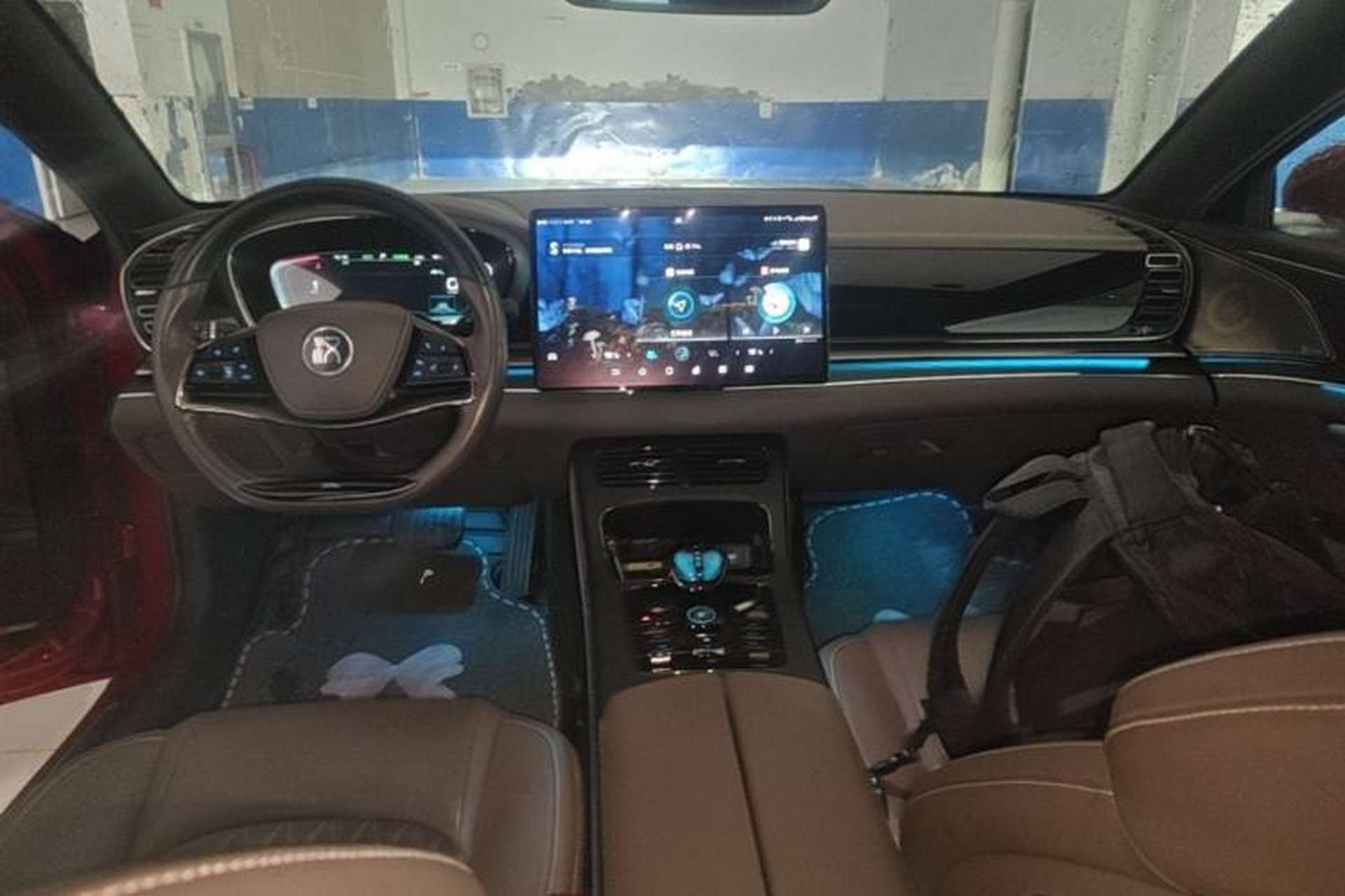 Used BYD Han 2020 EV Long-Range Deluxe Model Center Console