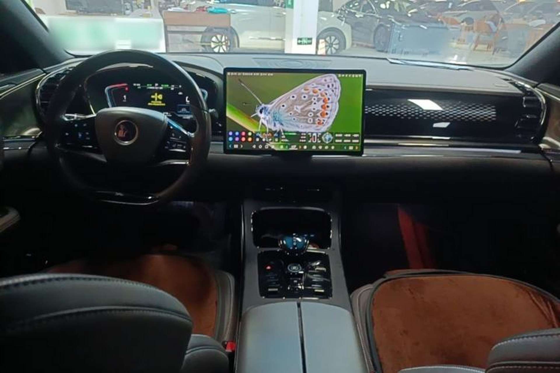 Used BYD Han 2020 EV Long-Range Deluxe Model Center Console